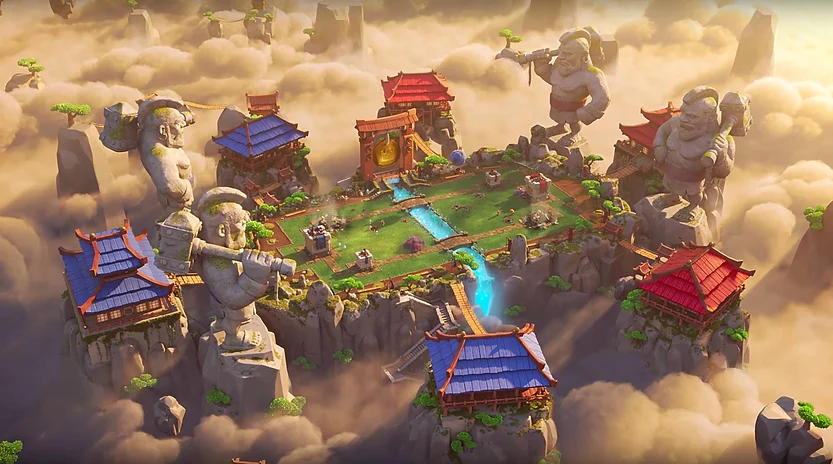 Arena celestiale di Clash Royale con statue giganti e strutture orientali tra le nuvole.