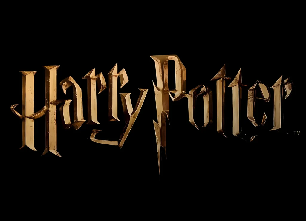 Logo dorato di Harry Potter su sfondo nero.