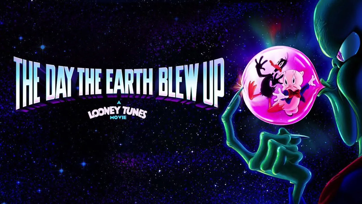 Il titolo del film The Day the Earth Blew Up con Daffy Duck e Porky Pig intrappolati in una sfera, osservati da un alieno in una scena spaziale.