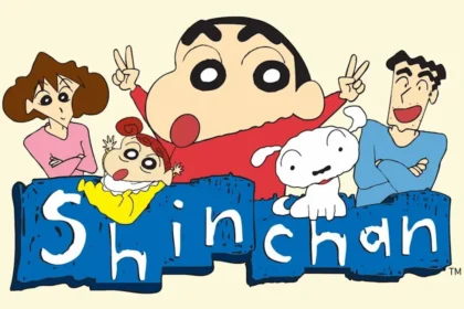 Illustrazione di Crayon Shin-chan con la sua famiglia e il cane Shiro, sul logo della serie animata.